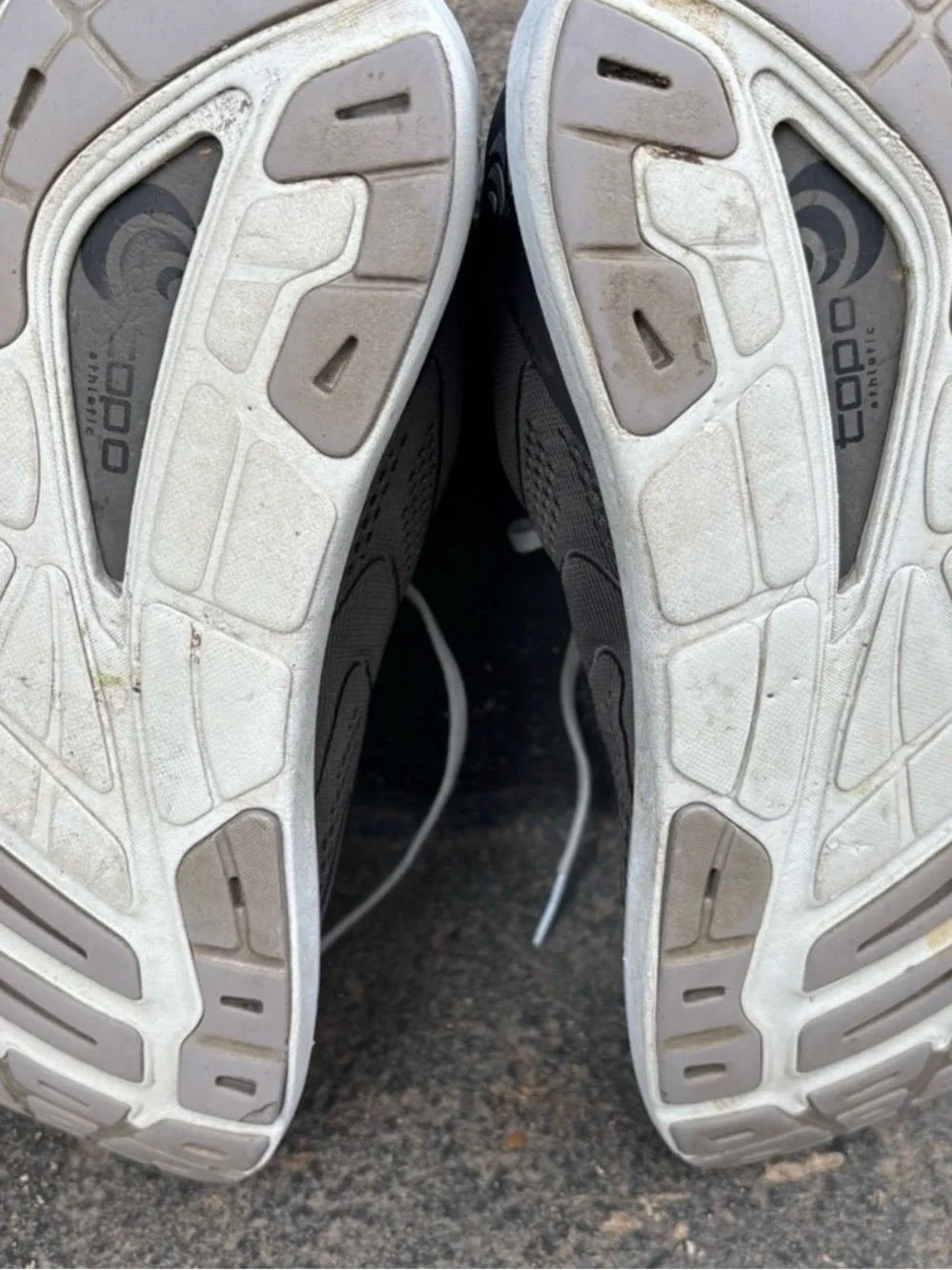 Women's Gray Lightweight Breathable Sneakers